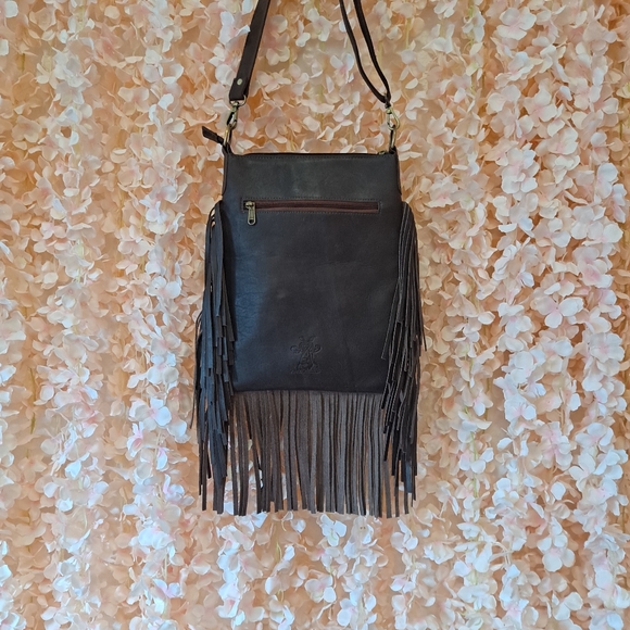 Women's Crossbody Cow Hide Purse - Picture 3 of 6